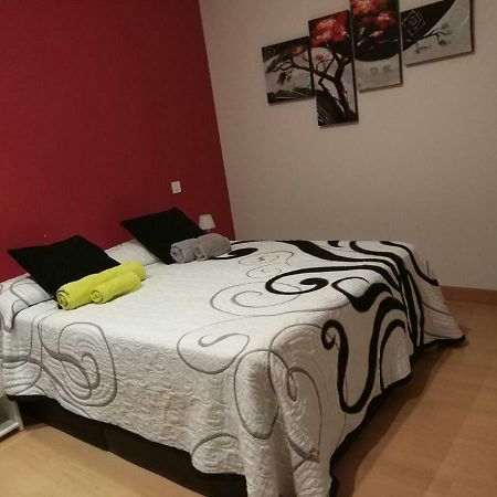 Apartament Apartamento Carmen Pampeluna Zewnętrze zdjęcie